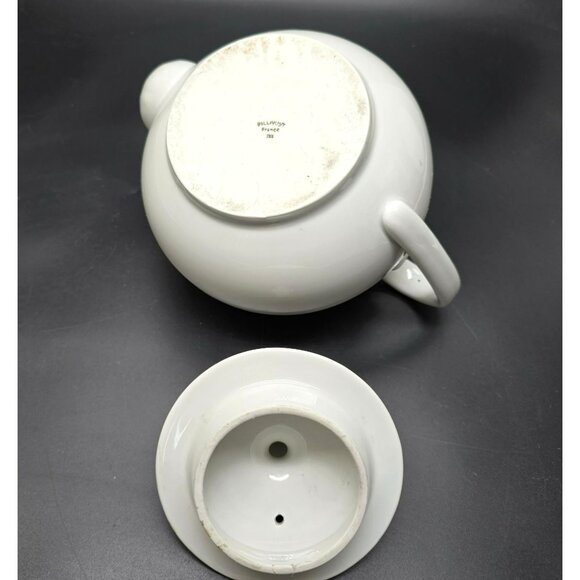 White Ceramic Teapot With Lid & Curved Handle Pillivuyt France DH1352 - Picture 7 of 9